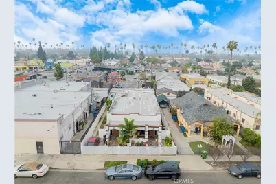 4019 S Van Ness Avenue, Los Angeles, CA 90062 - Photo 25