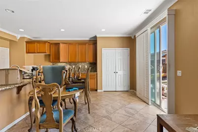 11967 Iverson, Victorville, CA 92392 - Photo 9