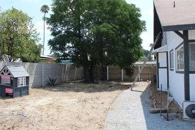 8296 Cypress, Fontana, CA 92335 - Photo 9