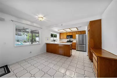 956 Hedges, Corona, CA 92878 - Photo 17