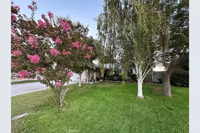232 Yosemite, San Jacinto, CA 92583 - Photo 3