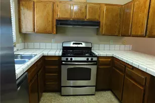 14306 Dover, Mojave, CA 93501 - Photo 5