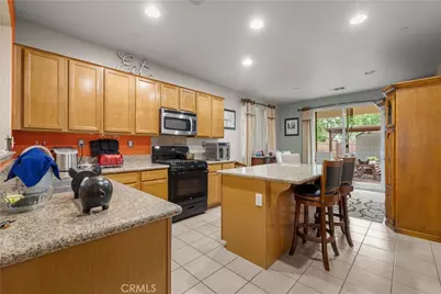 13035 Bowker Play Court, Beaumont, CA 92223 - Photo 7