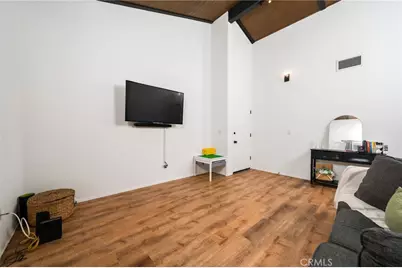 1342 W 8th Street, Upland, CA 91786 - Photo 7