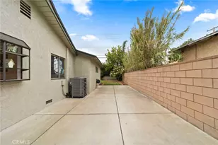 333 W Newburgh St, Glendora, CA 91740 - Photo 57
