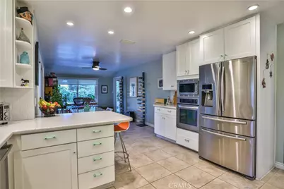 666 W 9th Street, Claremont, CA 91711 - Photo 15