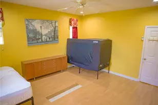 588 Athena, Carson, CA 90745 - Photo 17