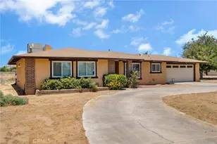 15420 Apache, Apple Valley, CA 92307 - Photo 19