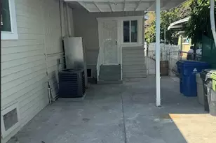 2022 W 31st, Los Angeles, CA 90018 - Photo 15