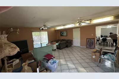1424 Lynwood Way, Highland, CA 92346 - Photo 17