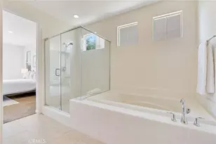 864 E Manresa Dr, Azusa, CA 91702 - Photo 27