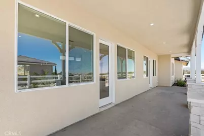 10830 Emerson Road, Oak Hills, CA 92344 - Photo 45