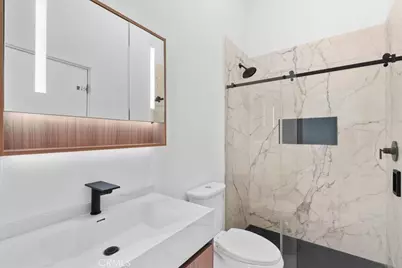 10830 Emerson Road, Oak Hills, CA 92344 - Photo 29