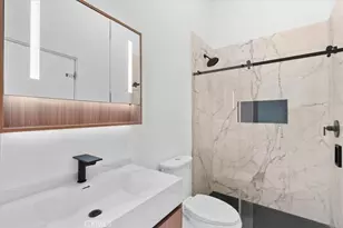 10830 Emerson Rd, Oak Hills, CA 92344 - Photo 29
