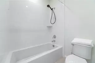 105 Breakwater, Irvine, CA 92620 - Photo 29