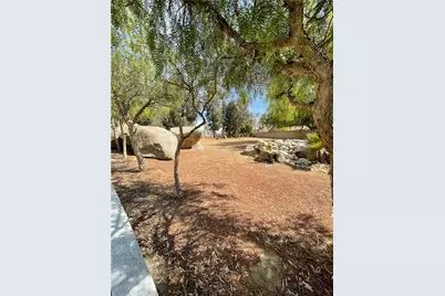 471 W San Jacinto Ave, Perris, CA 92570 - Photo 25