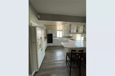 471 W San Jacinto Ave, Perris, CA 92570 - Photo 5