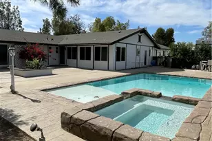 471 W San Jacinto Ave, Perris, CA 92570 - Photo 19