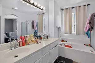 17040 Red Cedar Ct, Fontana, CA 92337 - Photo 31