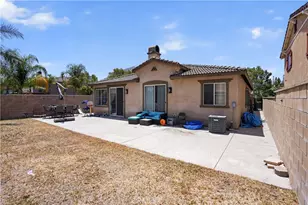 17040 Red Cedar Ct, Fontana, CA 92337 - Photo 33