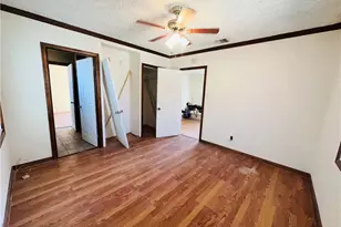 7024 Eton, Canoga Park, CA 91303 - Photo 11