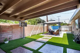 703 E Hollyvale St, Azusa, CA 91702 - Photo 31