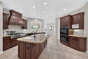 21100 Paseo Montana, Murrieta, CA 92562 - Photo 19