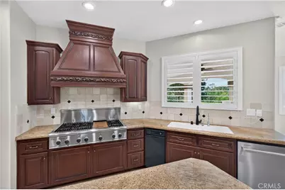 21100 Paseo Montana, Murrieta, CA 92562 - Photo 17