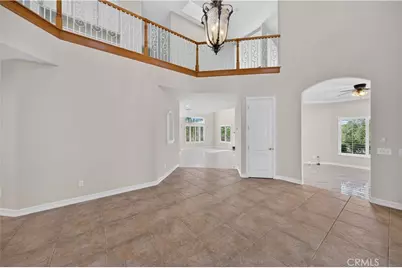 21100 Paseo Montana, Murrieta, CA 92562 - Photo 9