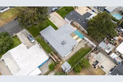 124 N Pine, Rialto, CA 92376 - Photo 35
