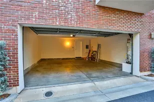 744 W 1st St, Claremont, CA 91711 - Photo 35