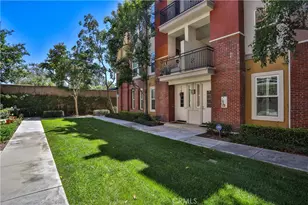 744 W 1st St, Claremont, CA 91711 - Photo 5