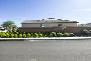14148 Amici Pl, Beaumont, CA 92223 - Photo 9