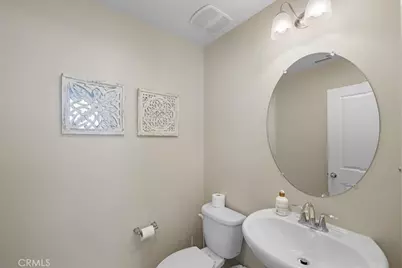 422 W Route 66, Glendora, CA 91740 - Photo 15