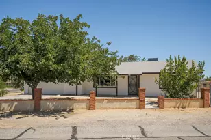 40104 166th St, Lake Los Angeles, CA 93591 - Photo 1