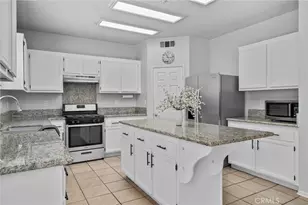 15446 Buchanan, Fontana, CA 92336 - Photo 11