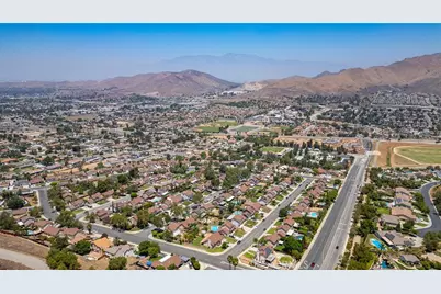 4786 Mount Rainier, Jurupa Valley, CA 92509 - Photo 45