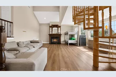 3243 Yardley, Simi Valley, CA 93063 - Photo 59