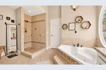 3243 Yardley, Simi Valley, CA 93063 - Photo 73