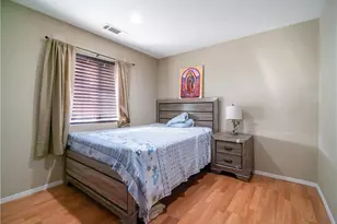16066 Pawnee Pl, Victorville, CA 92394 - Photo 9