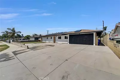 9900 Niagara, Fontana, CA 92335 - Photo 3