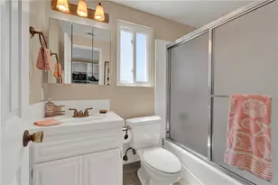 3510 Lake, Newport Beach, CA 92663 - Photo 13