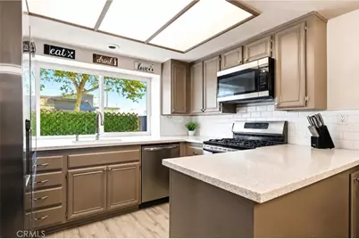 860 Carlton Privado, Ontario, CA 91762 - Photo 7
