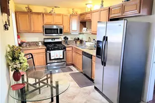14121 Lakota, Apple Valley, CA 92307 - Photo 5