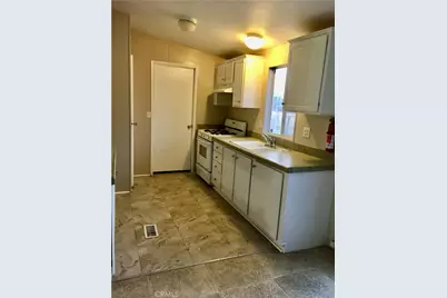 14121 Lakota, Apple Valley, CA 92307 - Photo 41