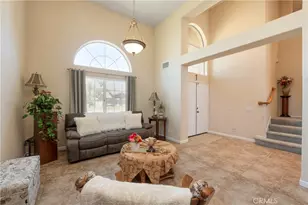 1348 Avenida Roundelay, San Jacinto, CA 92583 - Photo 5