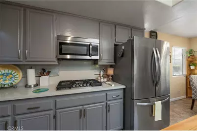 1348 Avenida Roundelay, San Jacinto, CA 92583 - Photo 15