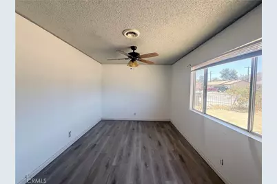 40210 Frances, Hemet, CA 92543 - Photo 5