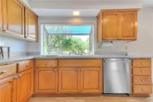 13425 Mistletoe, Chino, CA 91710 - Photo 15