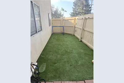 2655 Shadow Hills #37, San Bernardino, CA 92407 - Photo 3